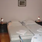 Апартаменты Apartmanhaz Cedrus 8