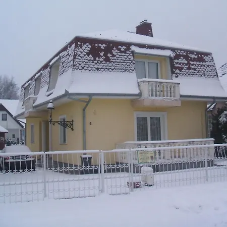 Apartmán Apartmanhaz Cedrus 8 *
