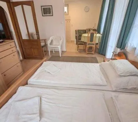 Apartmanhaz Cedrus 8 Zalakaros